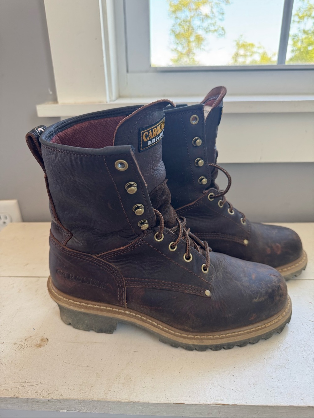 Women’s Brown Work Boots - Rugged Protective Steel-Toe Style - Picture 4 of 7